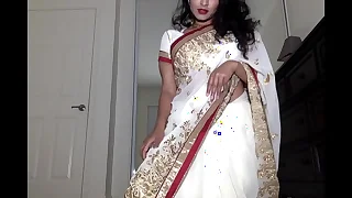 Desi Dhabi in Saree possessions Naked and Plays with Hairy Pussy